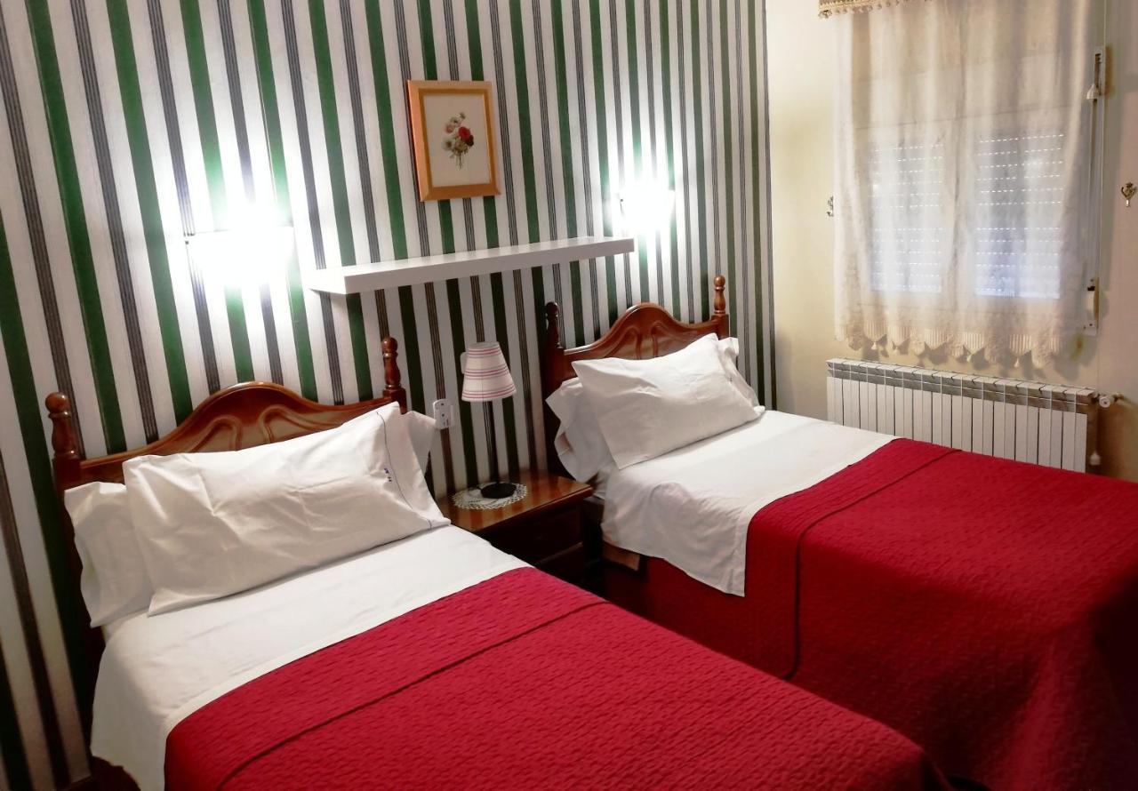 Hostal Martin - Sanabria Ribadelago المظهر الخارجي الصورة