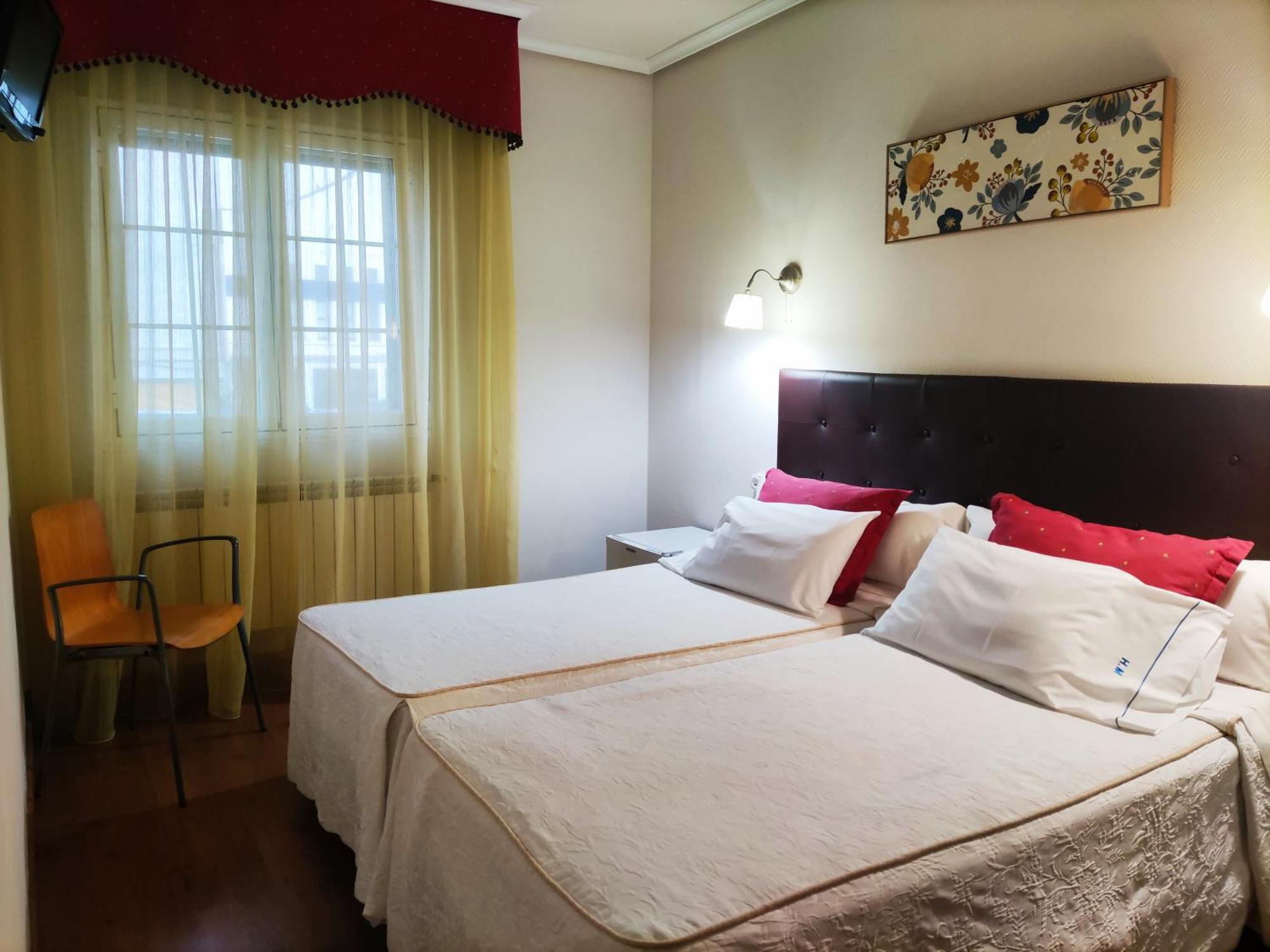 Hostal Martin - Sanabria Ribadelago المظهر الخارجي الصورة